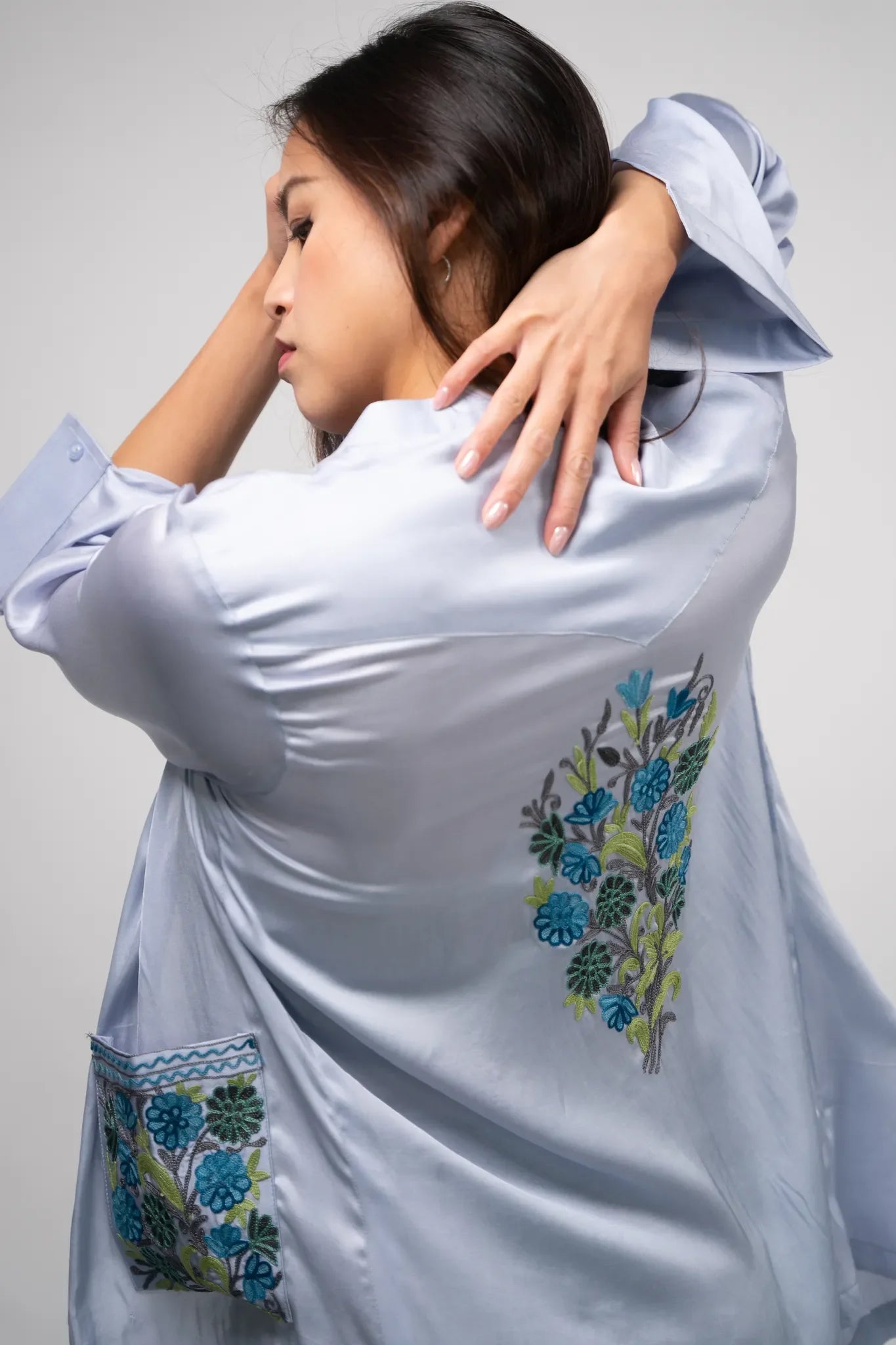 Satin Thread Double-Pocket Blouse