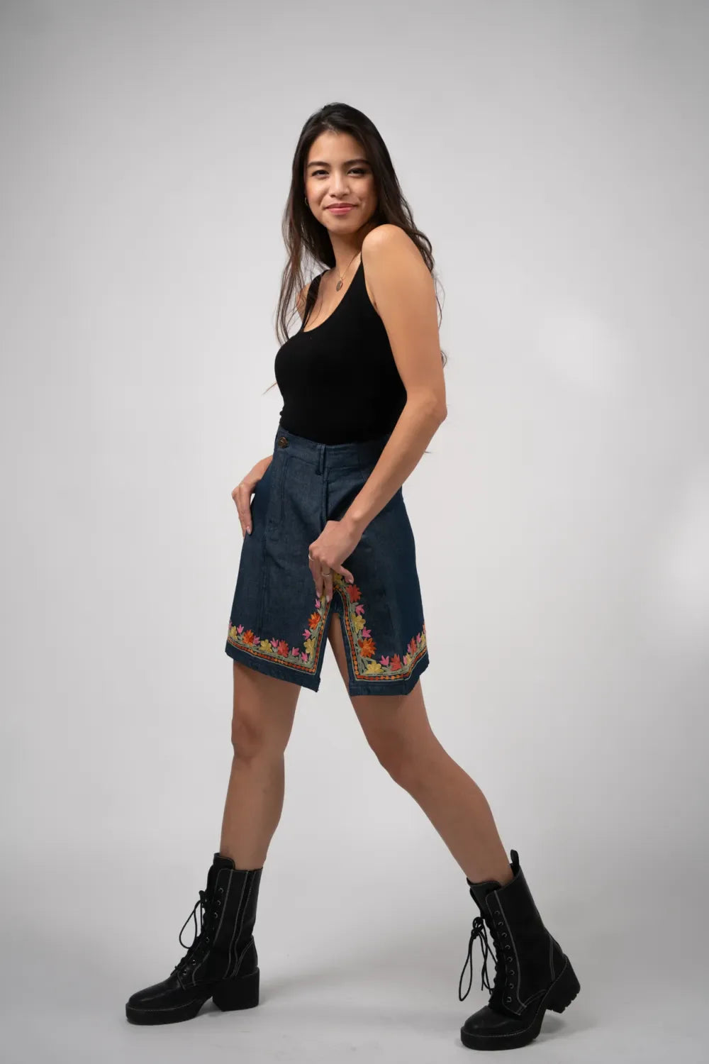 Embroidered Edge Denim Skirt