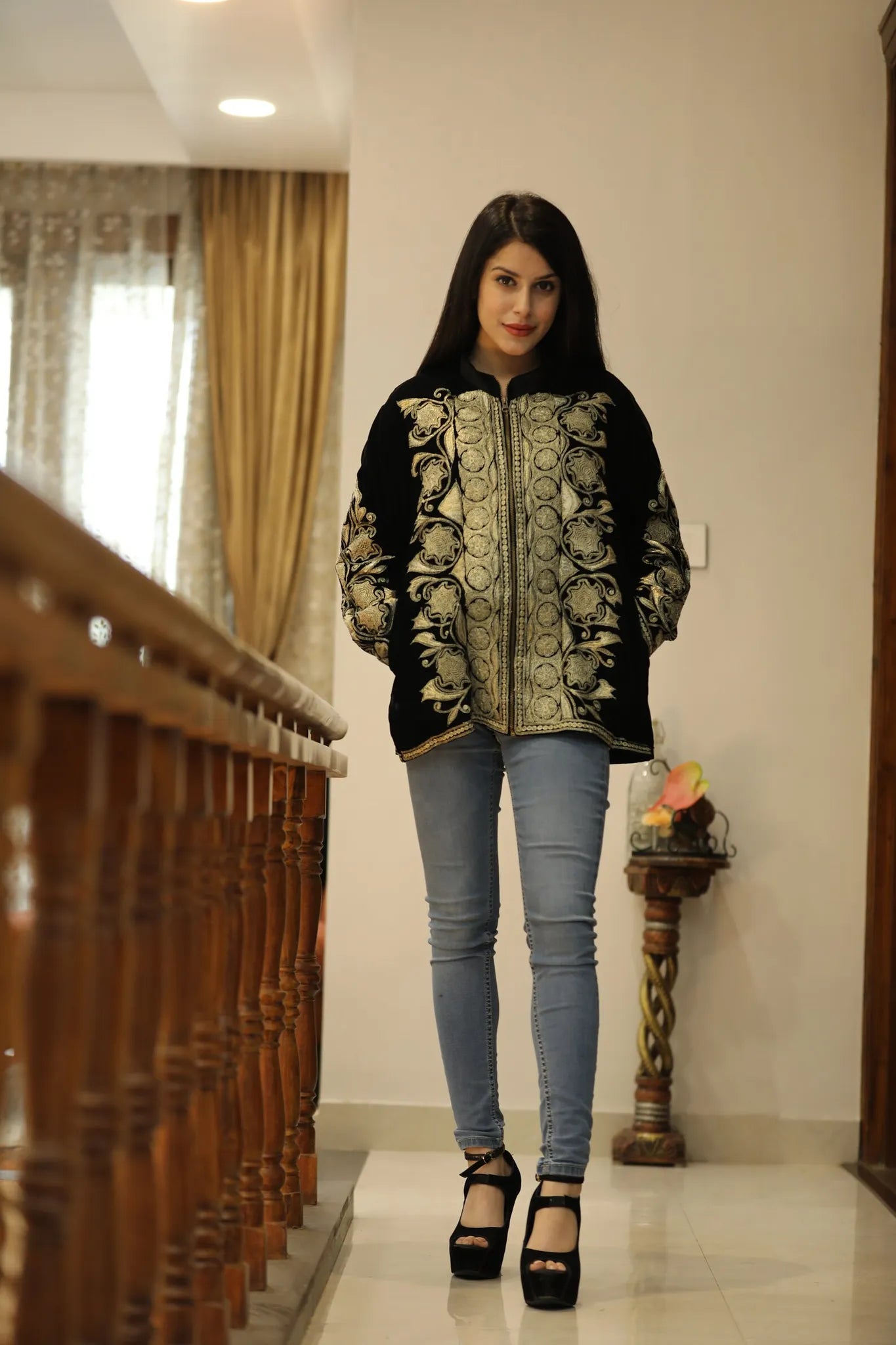Black Velvet Zipper Jacket with Puff Gold Tilla