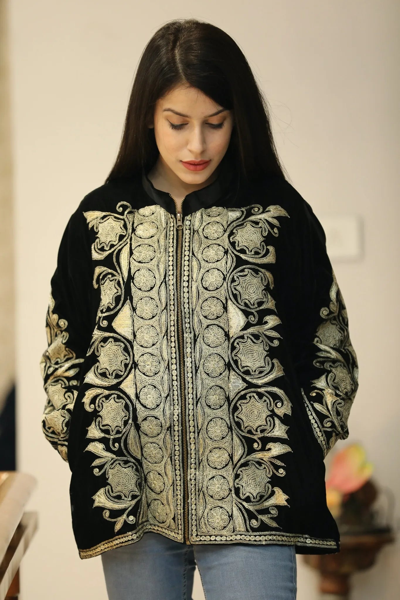 Black Velvet Zipper Jacket with Puff Gold Tilla