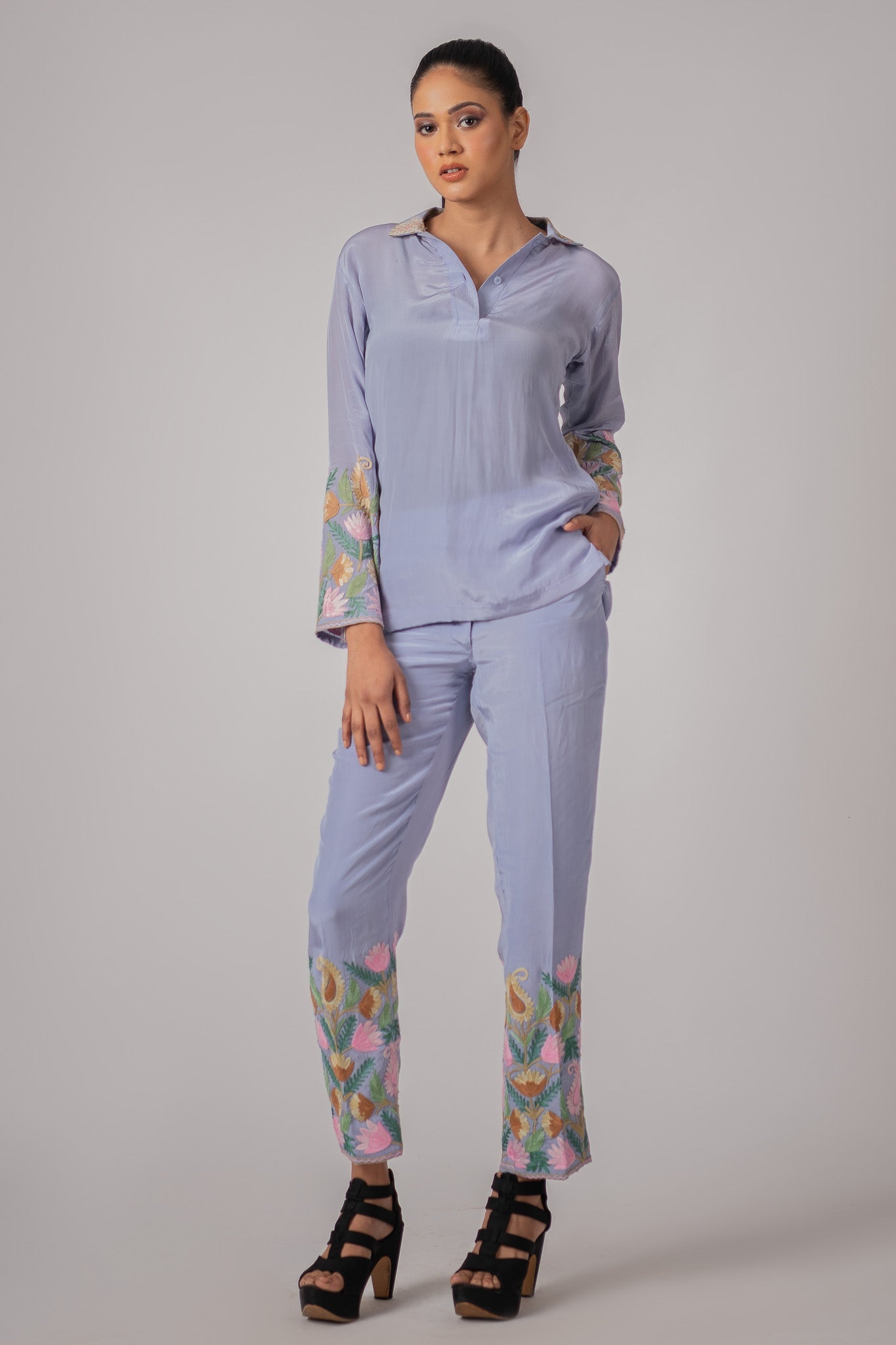 Women’s Embroidered Floral Pants
