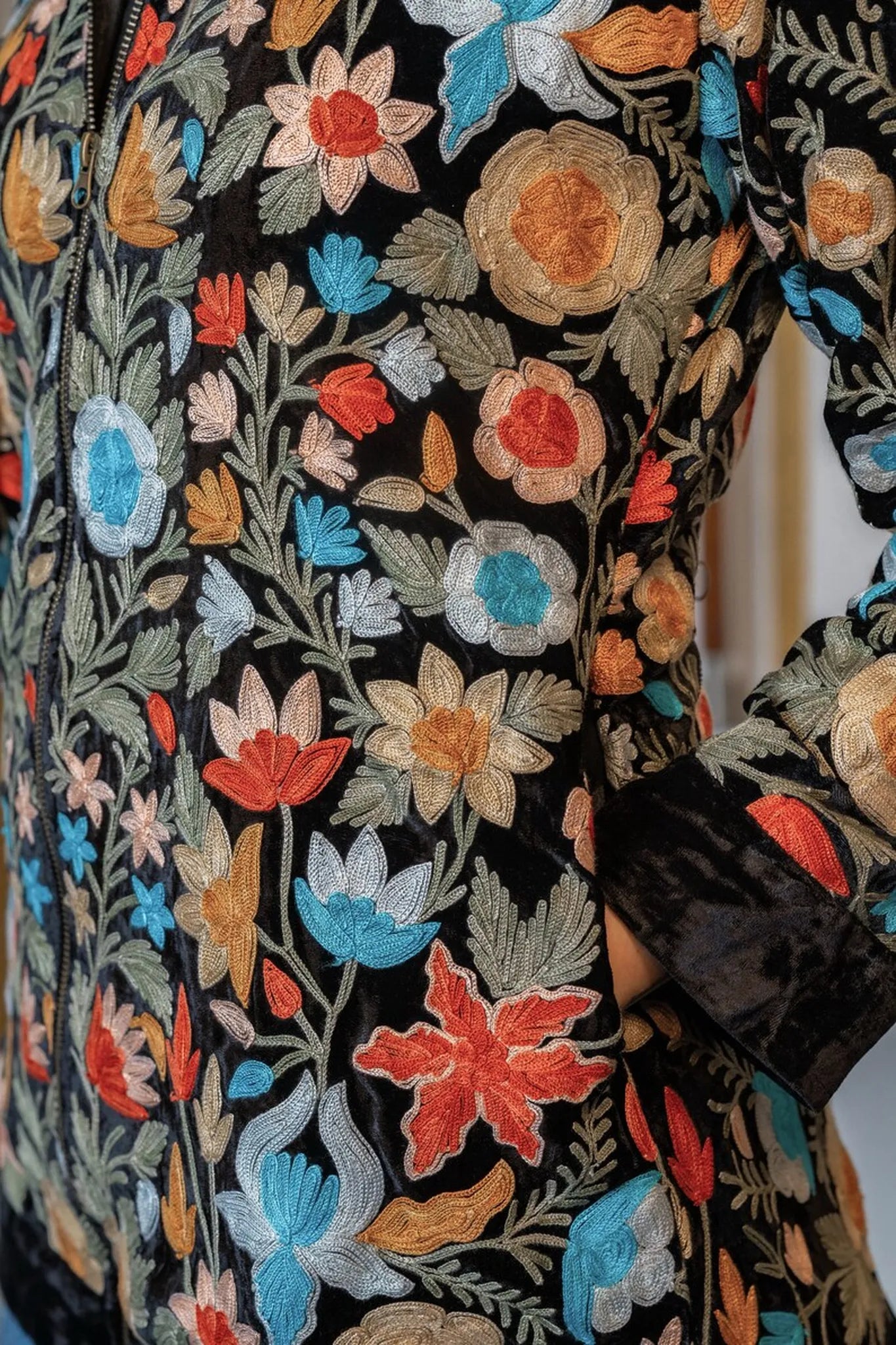 Floral Finesse Velvet Zipper Jacket